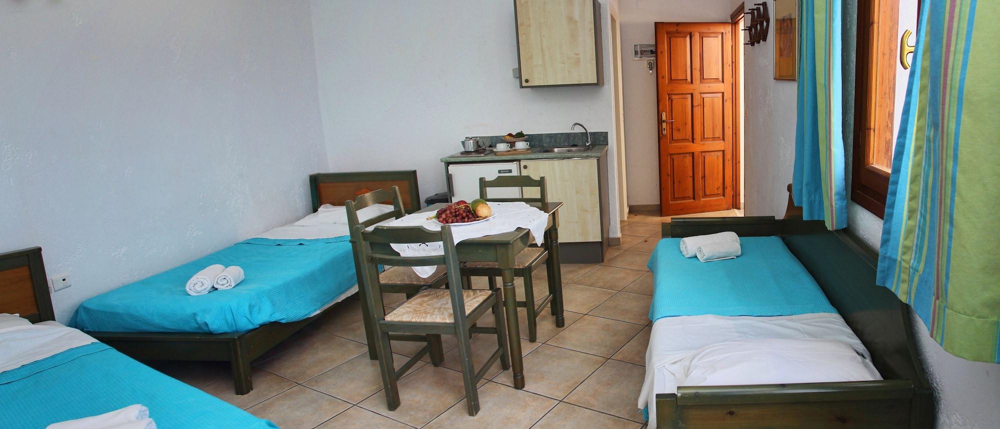 Romantica Hotel Apartments แอร์ซอนิสซอส ภายนอก รูปภาพ